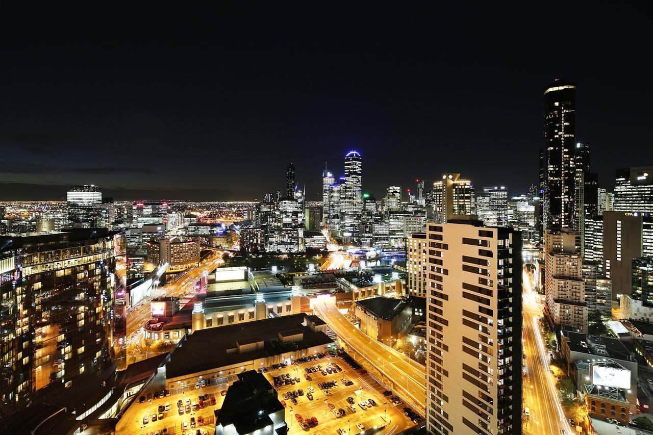Serviced Apartments Melbourne - Platinum Exterior photo