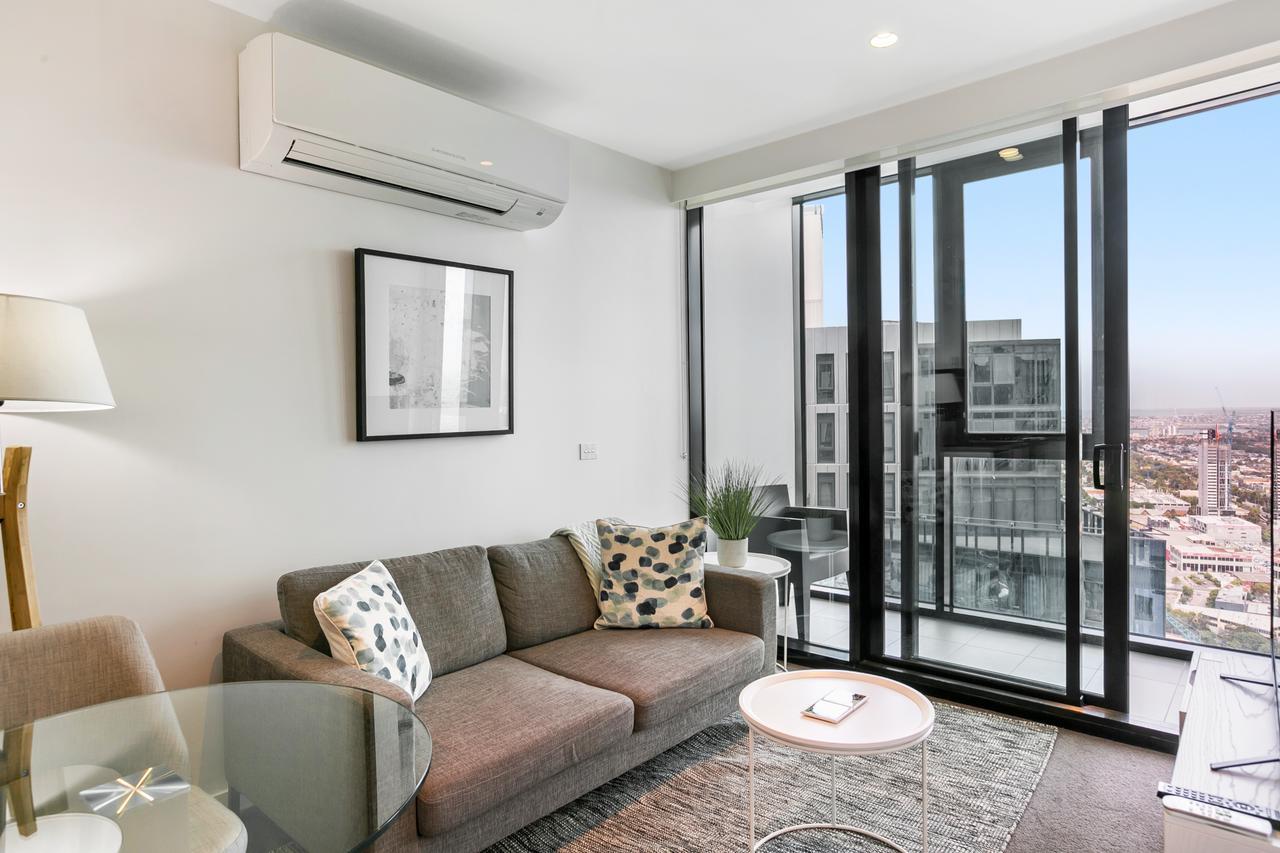 Serviced Apartments Melbourne - Platinum Exterior photo
