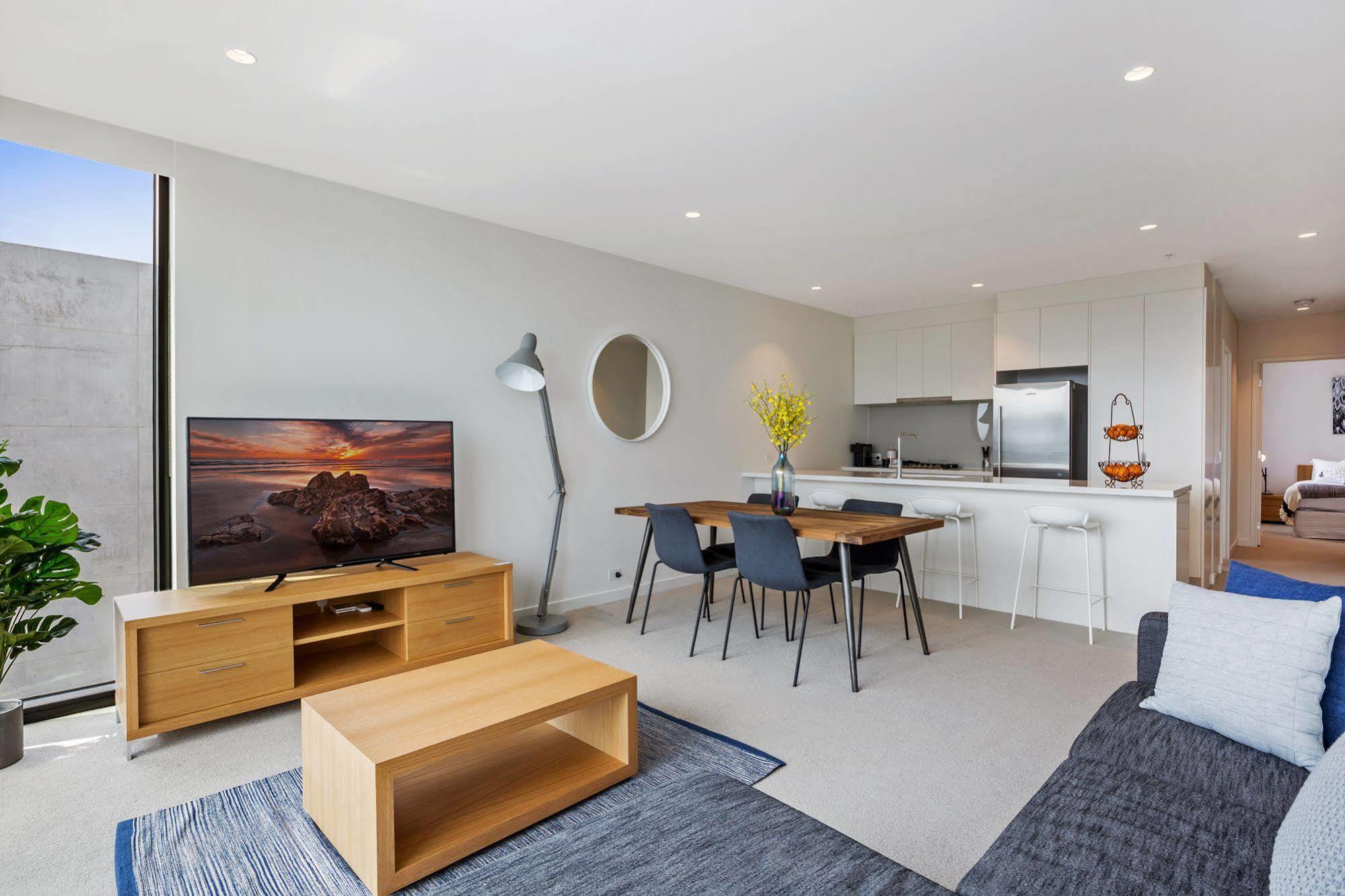Serviced Apartments Melbourne - Platinum Exterior photo